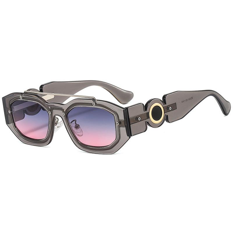 Fashion Punk Sunglasses Men Vintage Y2K Decorative Rectangulares Eyewear Women Luxury Brand Designer Spring Unique Sun Glasses