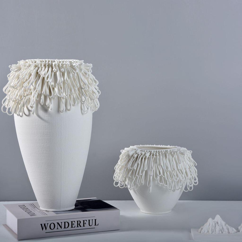 Modern Minimalist 3D White Ceramic Vase: Elegant Living Room Decoration and High-End Flower Container