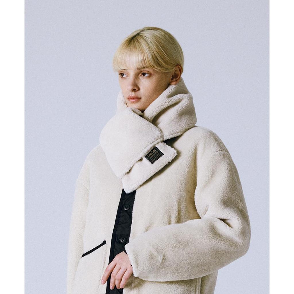 Taion Down Dark Olive X Cream R201ML-1 Muffler, Beige,