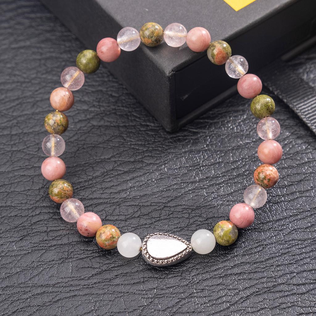 Natural crystal bracelet, strawberry crystal bracelet, high-end women's jewelry, accessories