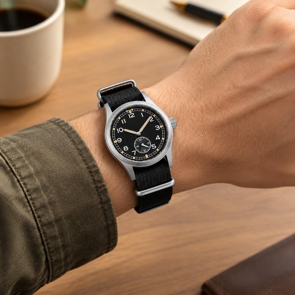 38mm Quartz Wristwatch Small Second Sub-Dial Luminous Watch Luminous Vintage Field Watch For Women