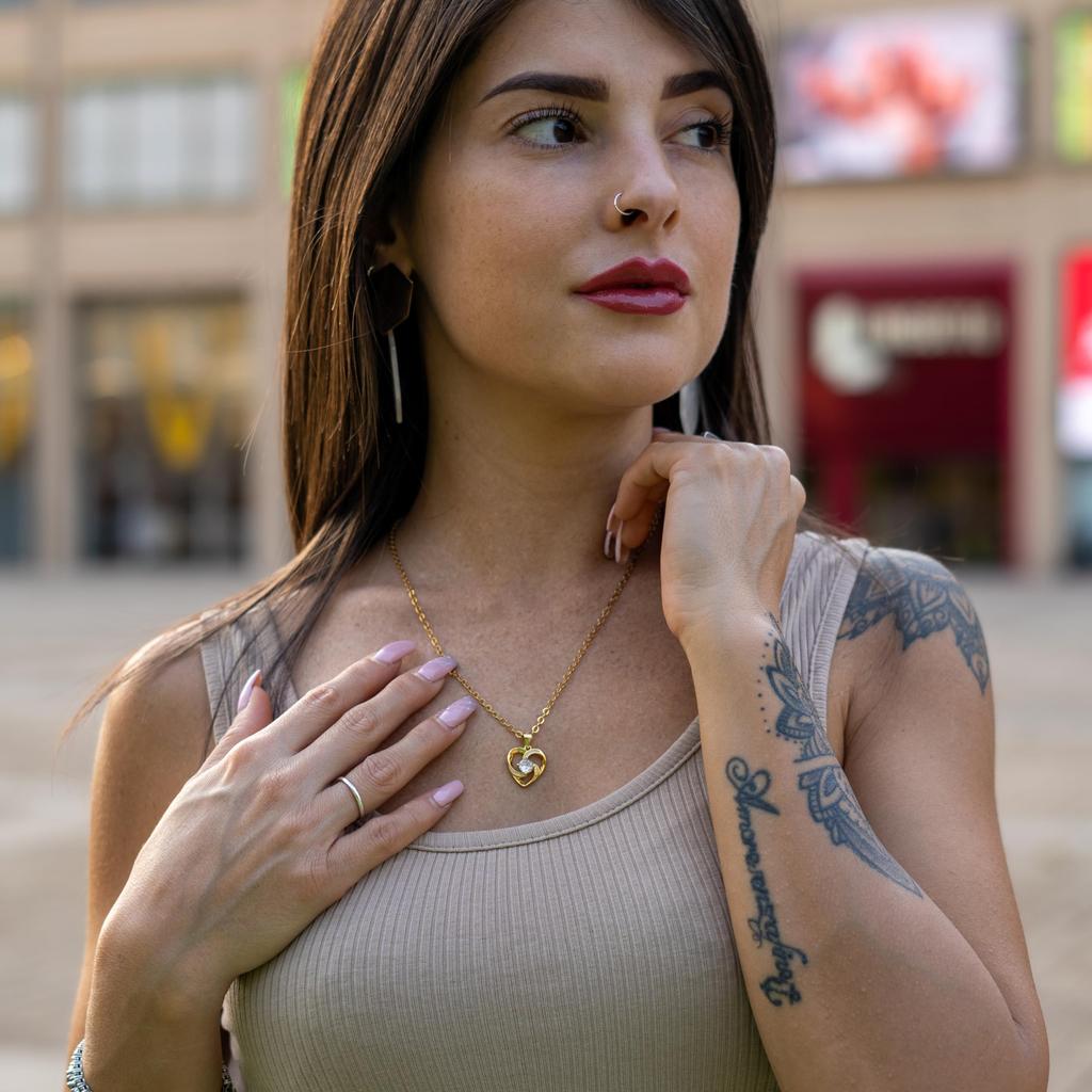 Goldene Halskette Herz 925 Sterlingsilber 18 Karat Damen Goldene Halskette Goldener Anhänger Geschenkbox Tag [SERASAR] Damen Muttertag