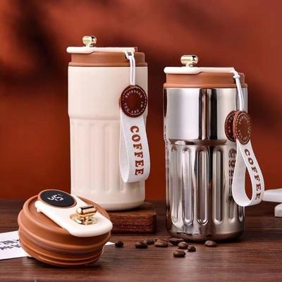 Edelstahl Thermos-Kaffeebecher Digitalanzeige Doppellagig Tragbarer Wasserbecher 450ml Feine Isolierflasche Geburtstagsgeschenke