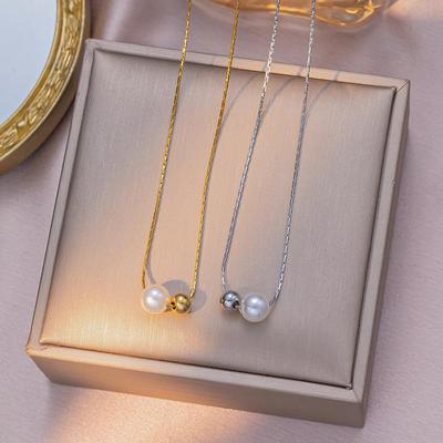 Minimālistiska franču pērļu un zelta titāna kaklarota – Eleganta, izturīga, neizbalējoša atslēgas kaula ķēdīte sievietēm