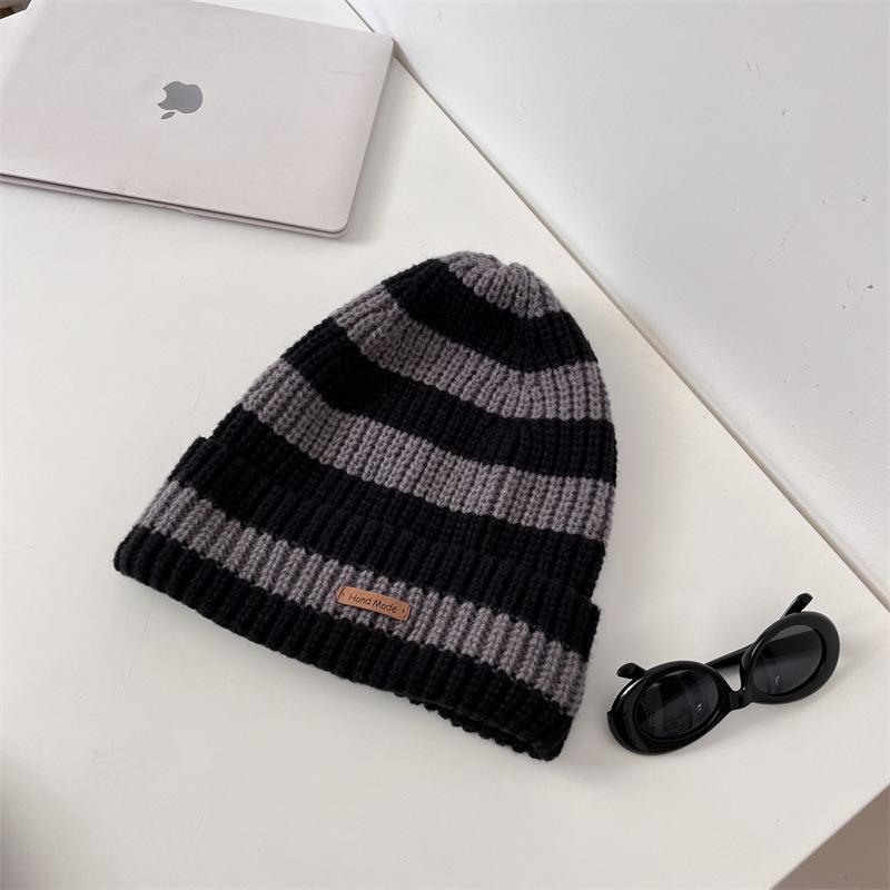Winter Warm Woolen Women's Slouchy Hat: Thickened Korean-Style Striped Knit for Large Heads, Slimming Effect