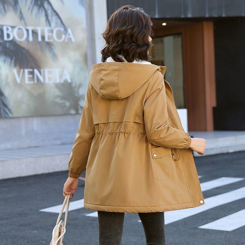 Giacca a vento da donna di media lunghezza in velluto di agnello di marca invernale stile coreano casual più cappotto spesso imbottito in velluto