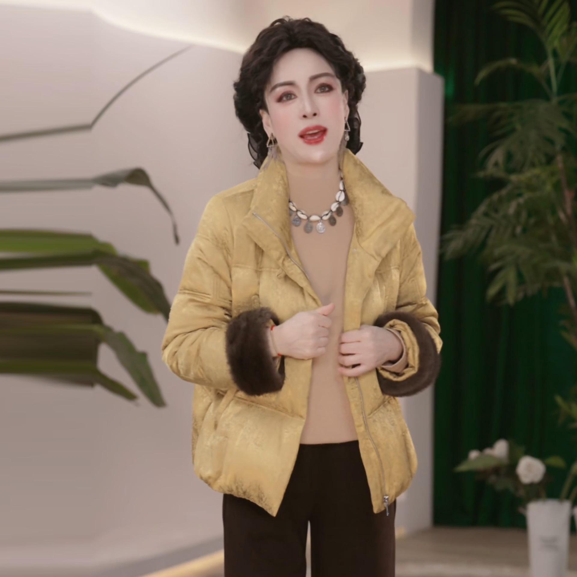

2025 Elegant White Duck Down Winter Jacket for Women - Stylish & Warm New Year Coat 3XL (120-135 jin)