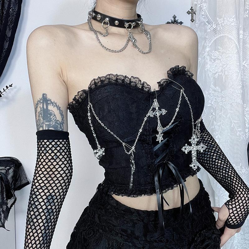 Corsetti, abbigliamento da donna alla moda ed elegante