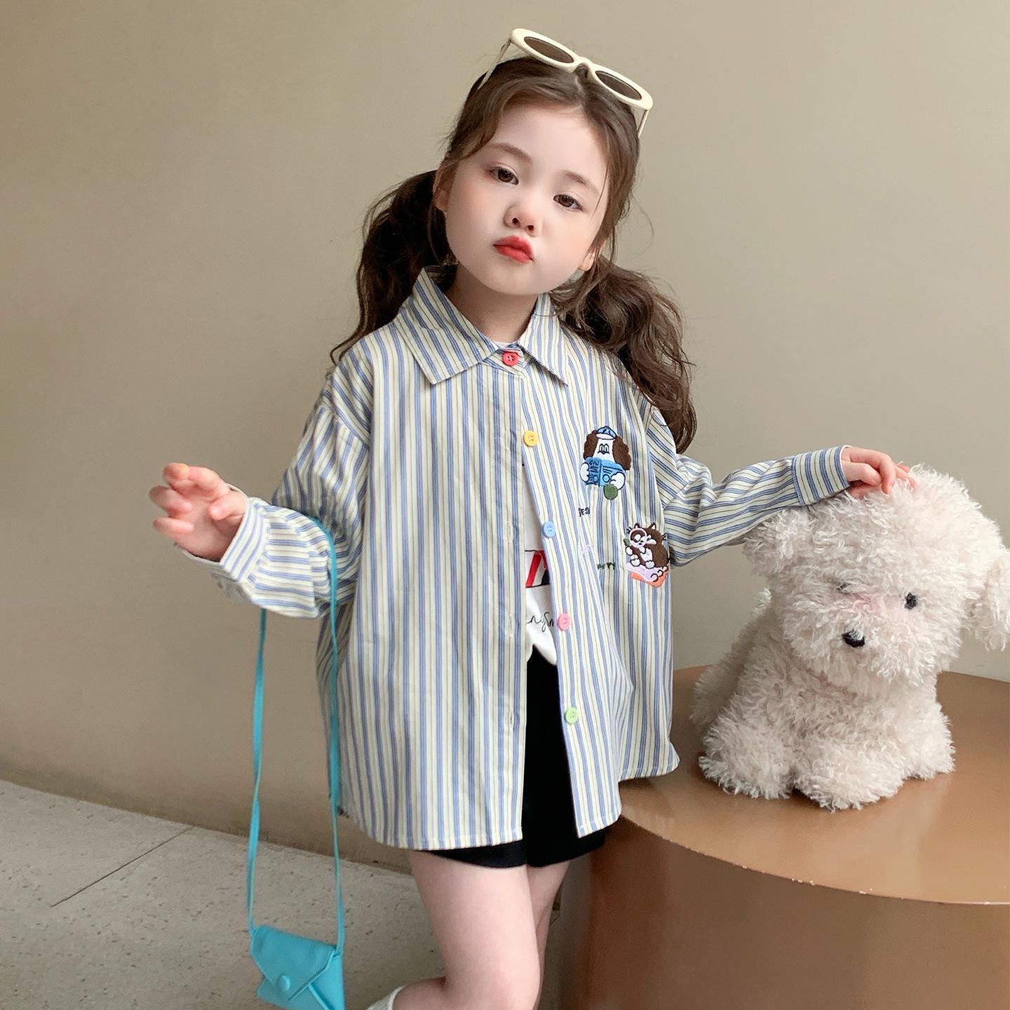 

Полосатая мультяшная рубашка с длинным рукавом для девочек - Коллекция Осень 2025 130 cm синий