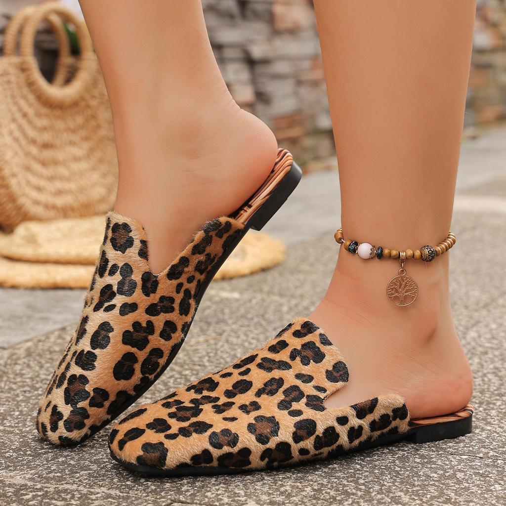 Fashion Women Pointed Toe Slippers Fashion Walking Comfortable Slippers Shallow Casual Sandals Breathable Non Slip Shoes Slides Women