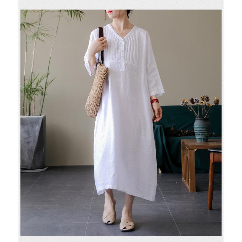 Women's Artistic Retro V-Neck Cotton Linen Dress – Single-Breasted, Casual, Five-Sleeve, Loose Fit for Summer 2025.