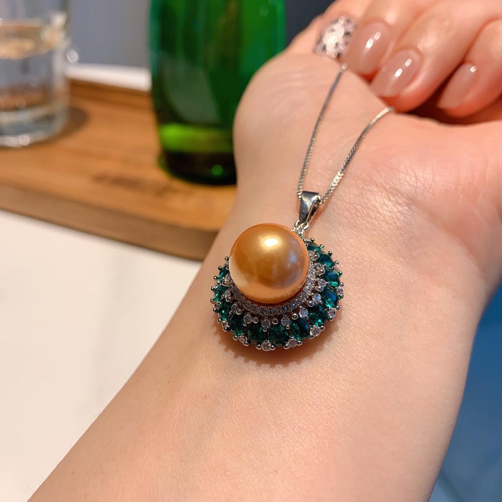 Live Streaming New Emerald Australian Mother Of Pearl Earrings Women Retro Temperament