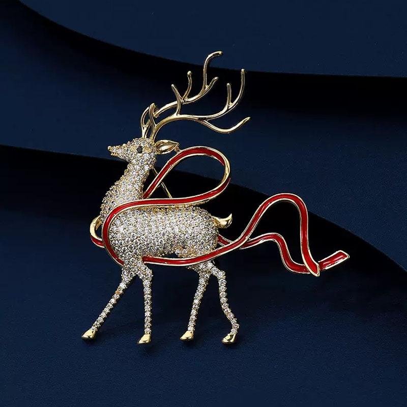 Cute Christmas Deer Brooch, Unique Brooch, Elegant and High-end, Animal Pin, Anti-glare