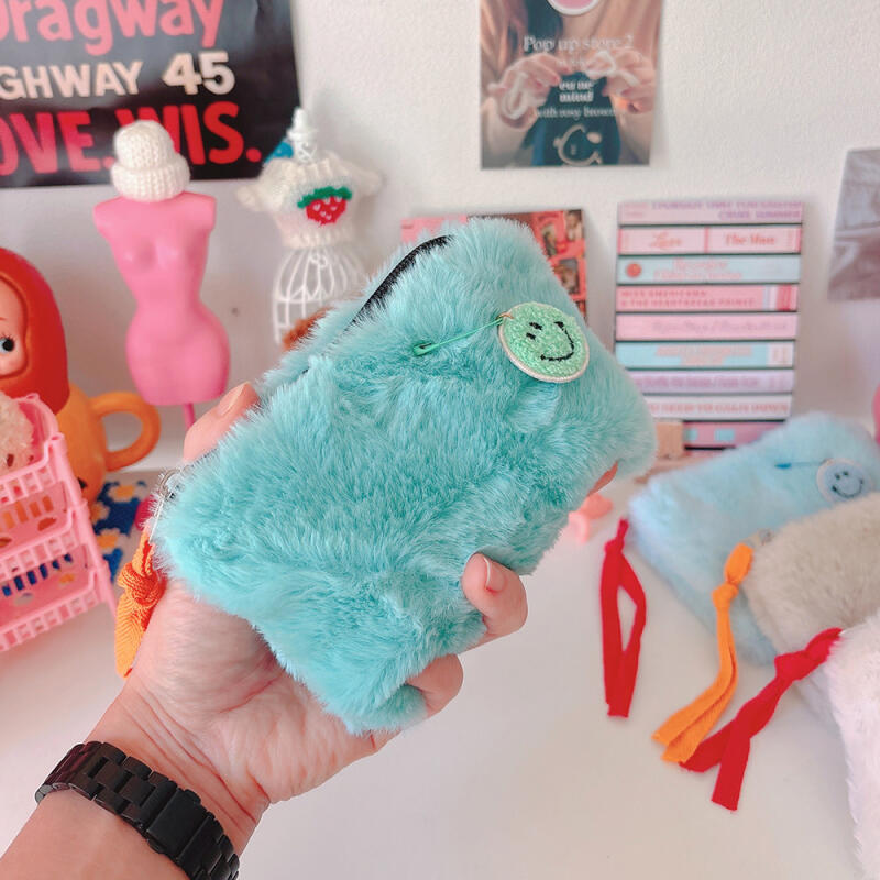 Smile Fur Mini Pouch
