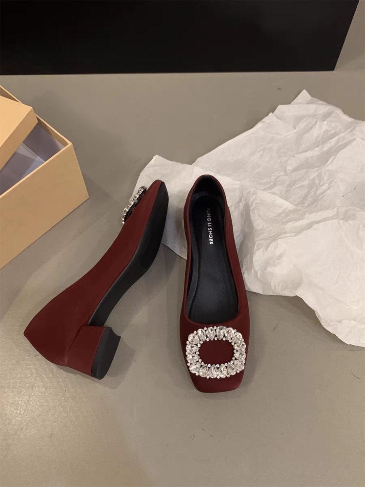 French Medium High Heel Black Square Head Rhinestone Single Shoes Women's Shoes 2025 New Autumn and Winter Red Wedding Shoes Evening Shoes