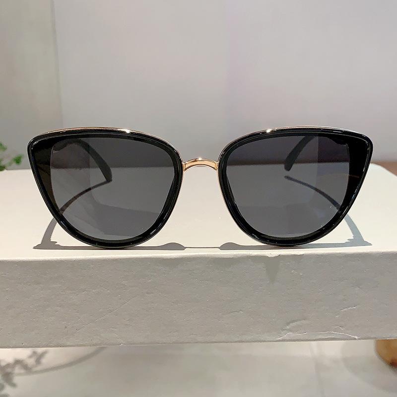 Luxusmarke Designer Vintage Sexy Damen Katzenaugen Sonnenbrille Damen Für Herren Sonnenbrillen Trendig Punk Beliebt Spiegel Rosa Tönungen