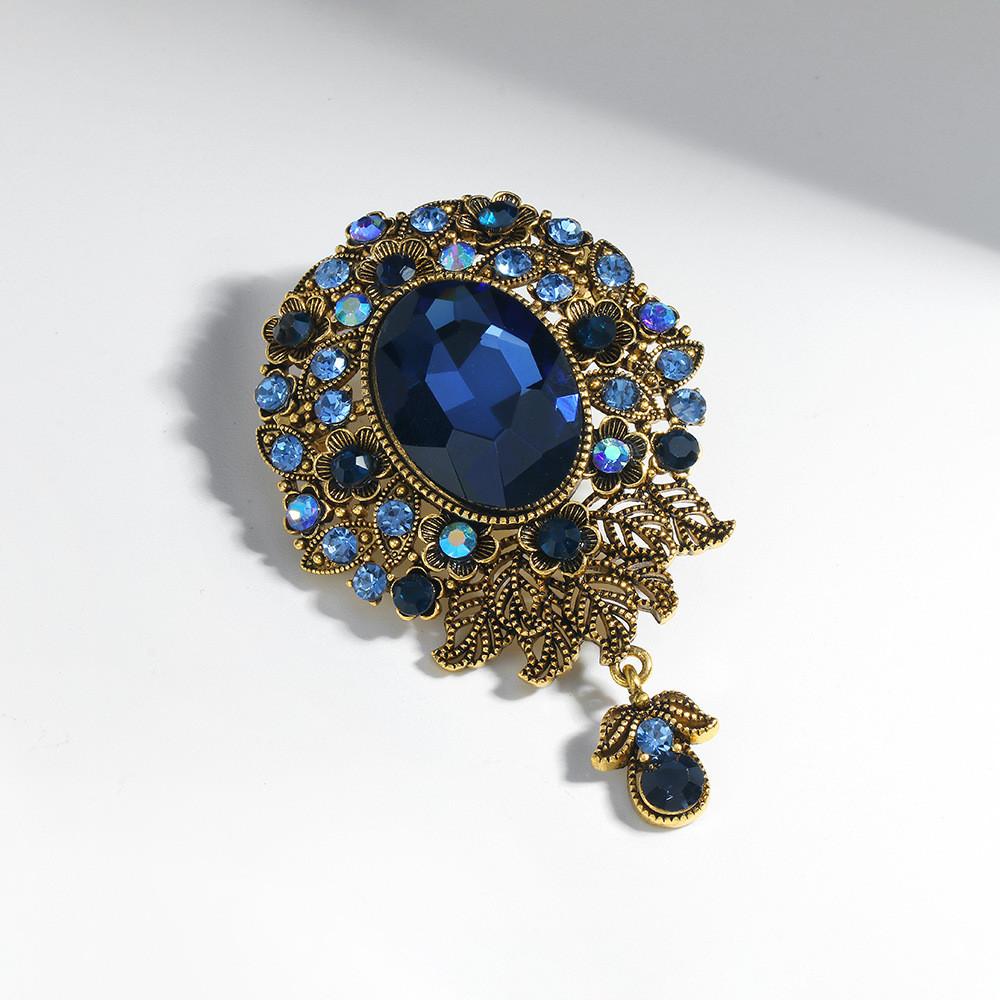 Geometric Alloy Crystal Brooch For Women Men Vintage Fashion Accessory