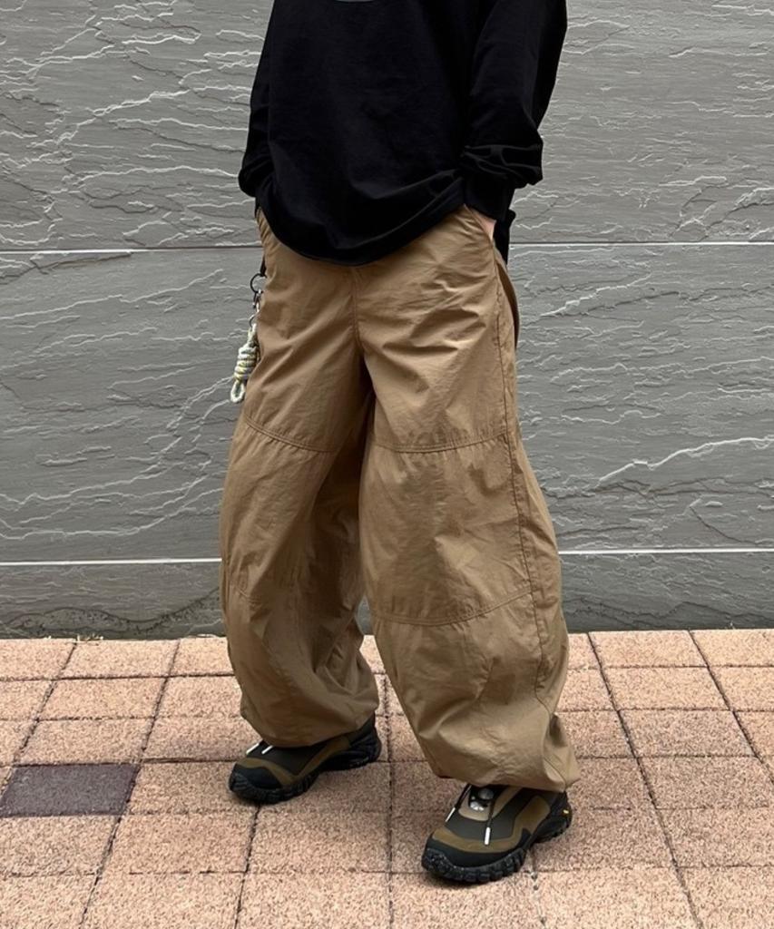 Iseuteuseobiseusyab Basic Ballon Pants - Beige