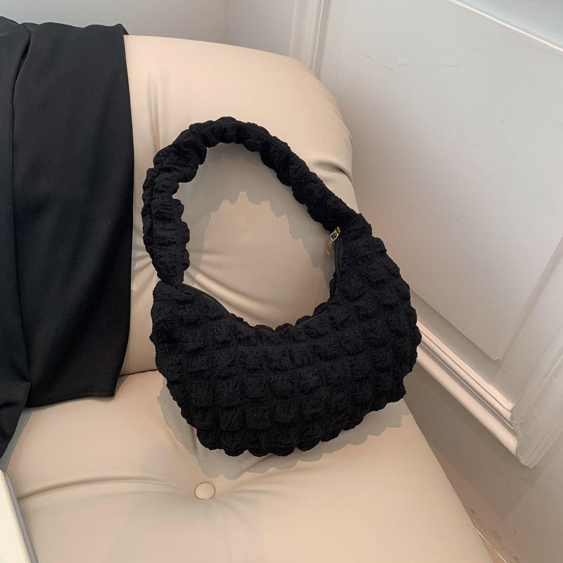 

Bag women s autumn new retro personalized handbag fashion underarm bag casual commuter shoulder bag чёрный