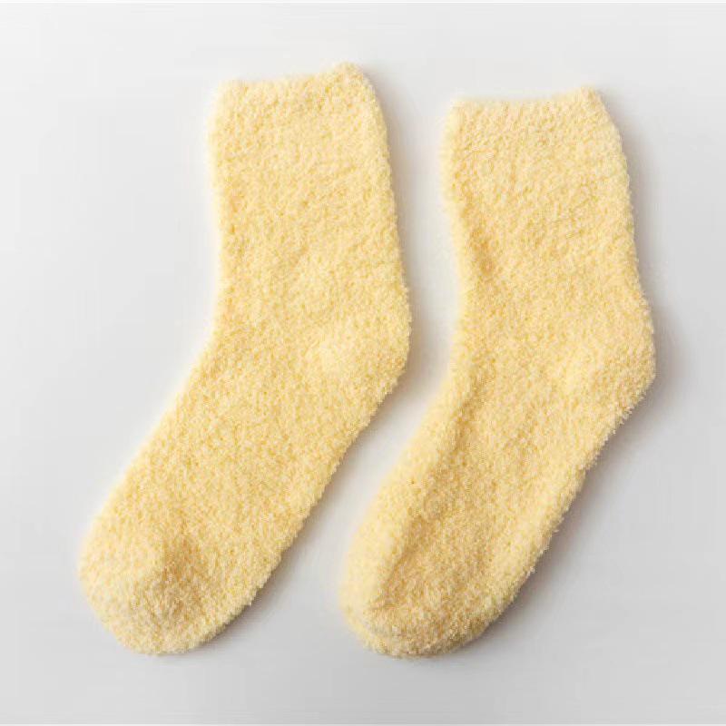 Women's Candy Color Coral Velvet Mid-Calf Socks - Thick, Warm, and Cozy for Autumn and Winter