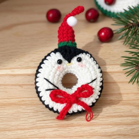 Crochet Donut Bag Accessory Christmas Doughnut Keychain, Handmade Santa Claus/Reindeer/Penguin/Bear/Flower Wreath Pendant for Hand Knitted Keychain