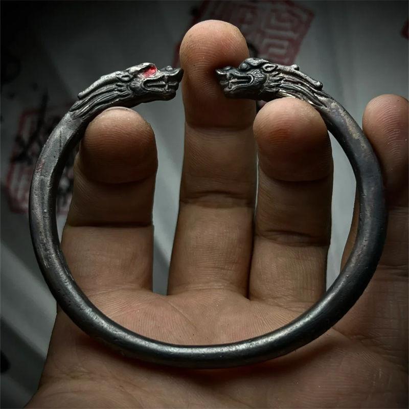 Dao Youth Hand-carved Traditional Culture Retro Old Bracelet