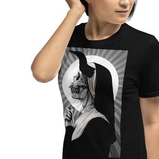 

Devil Worship Satanism The Devil Satanic Nun Evil Horror Unisex T-Shirt M