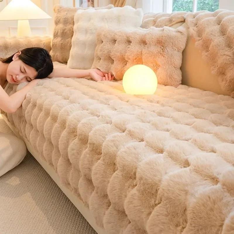 

Утолщенный плюшевый чехол для дивана, наволочка, нескользящее мягкое полотенце для дивана, подушка для дивана, гостиная, современный домашний декор, чехол для стула, дивана 70*70cm света кофе