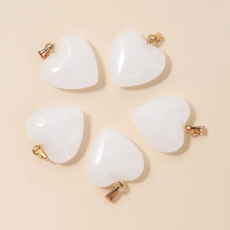 5Pcs 20Mm Glass Heart Shape Charm Pendant Hanging Wedding Decor Supplies Lovely Jewelry Necklace Accessories Decoration Crafts