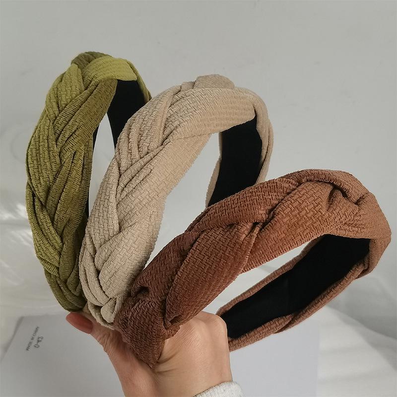 Women's Autumn & Winter Fashion Headband: Braided Fabric Hair Accessory