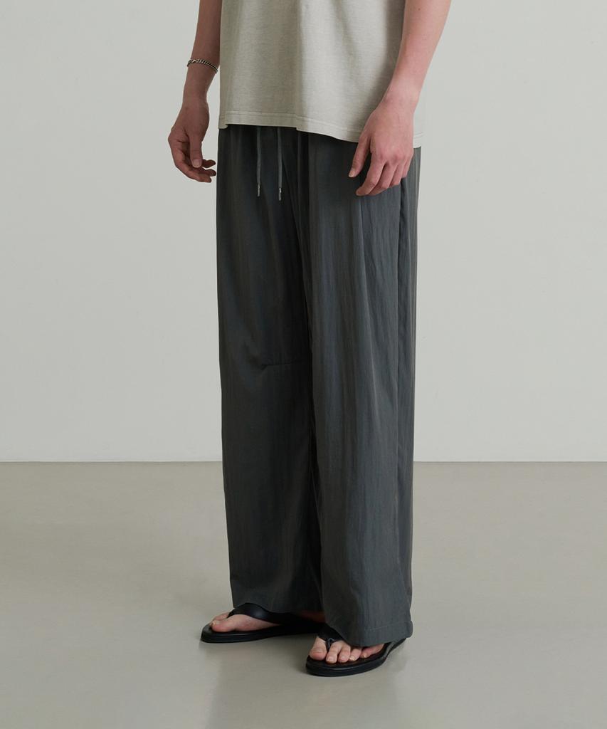 CREEDMENS Paperly Tech Wide Pants (Charcoal)