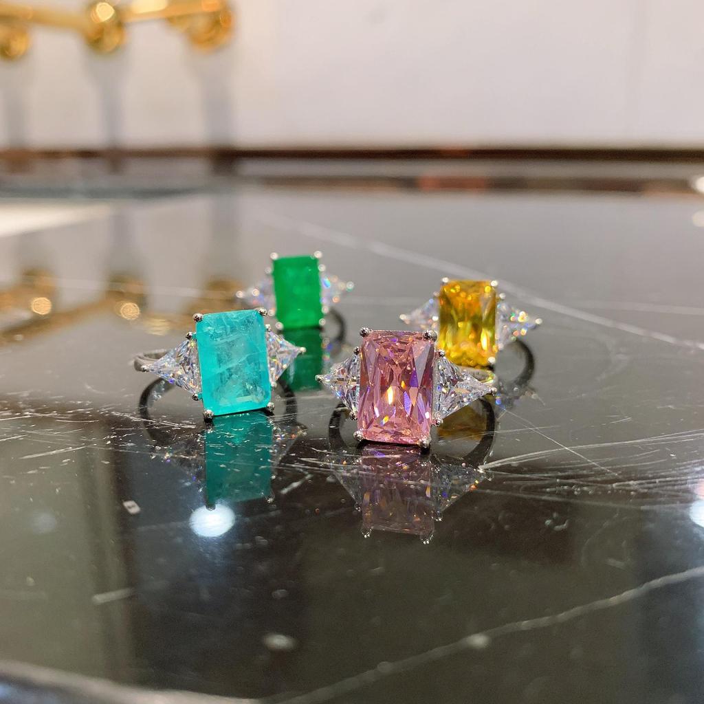 European-American Rectangular Paraiba Zircon Ring - Women's Emerald Imitation Ring
