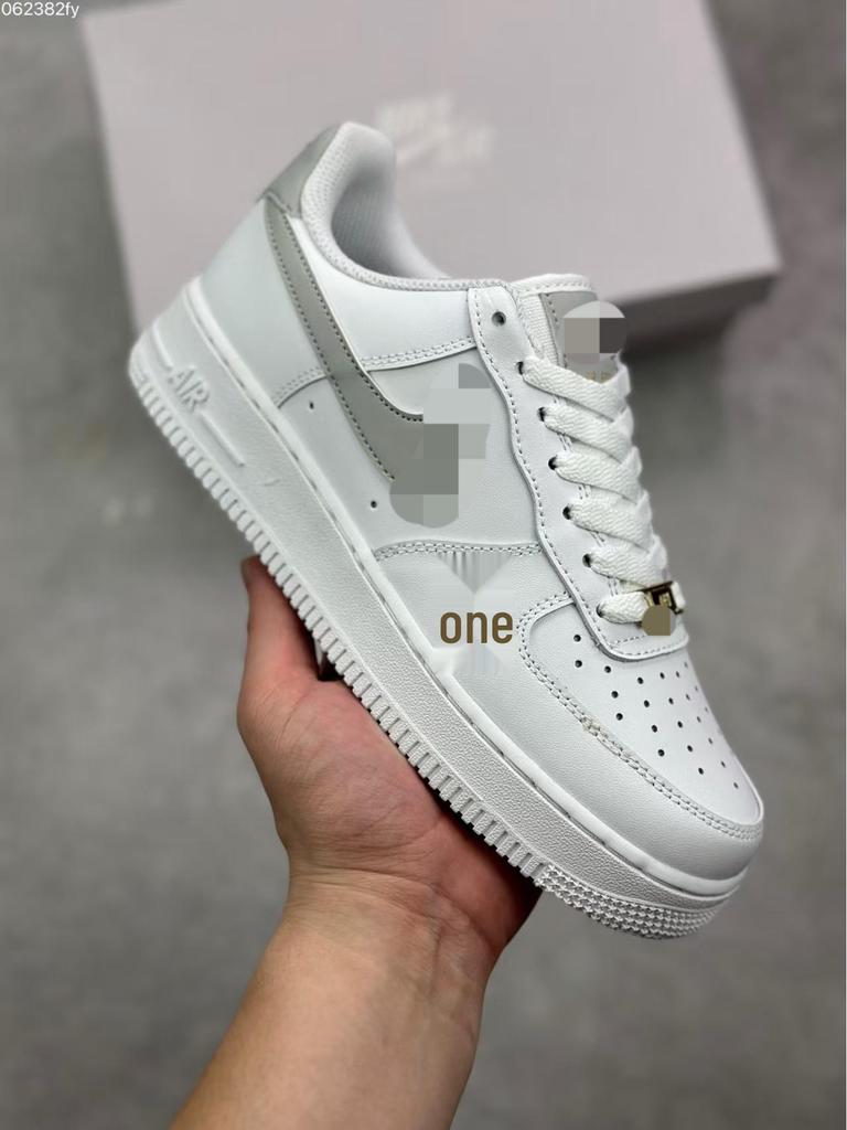 Authentische Air Force 1 Serie Herren & Damen Low-Top Freizeitschuhe - Reinweiß AF1 Trendige Sneaker