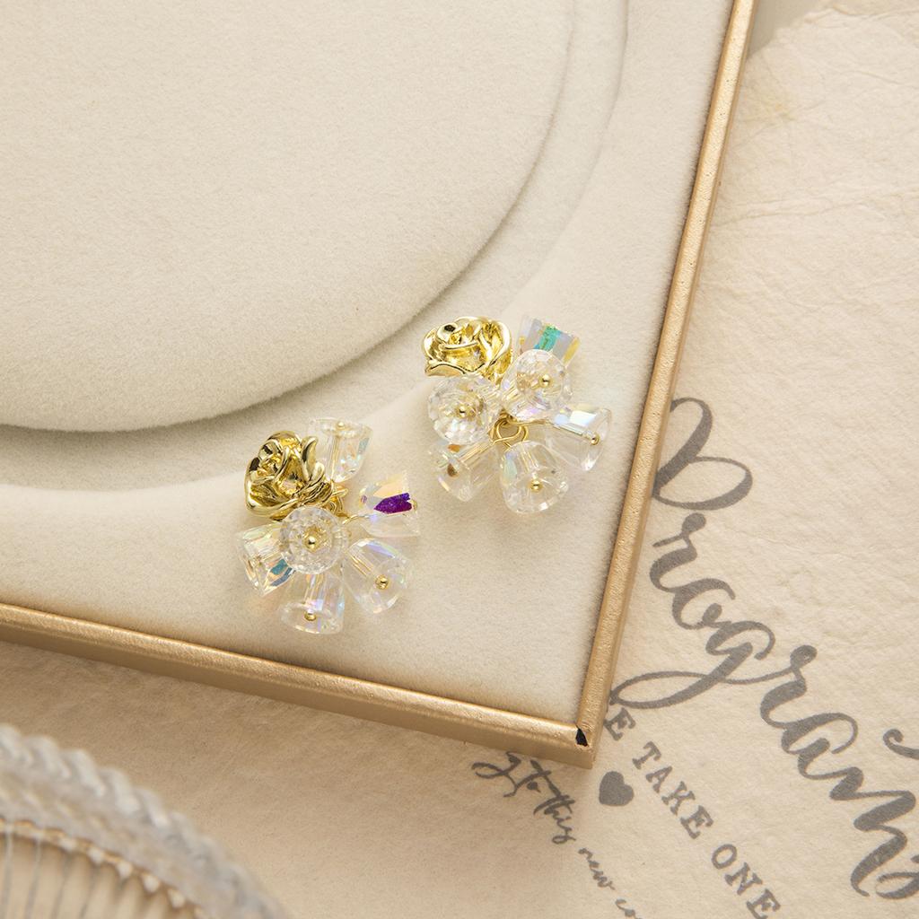 French Retro Light Luxury Unique Earrings Super Flash Rose Crystal Fringed Stud Earrings Personalized Sweet Niche Earrings