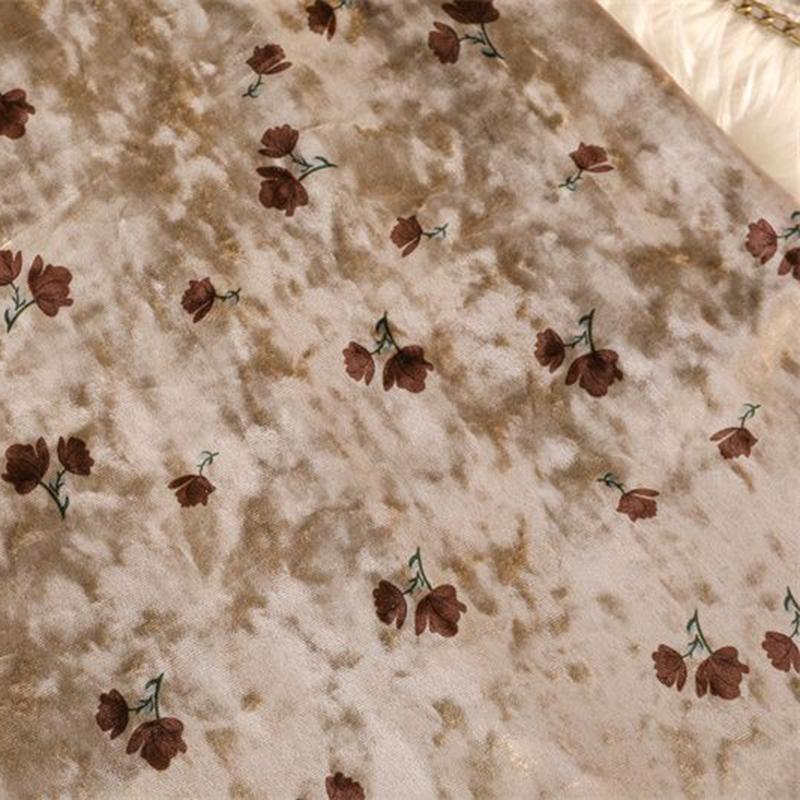 Fusta pe jumatate de toamna si iarna Fusta de dama Retro auriu cu imprimeu din catifea Fusta lunga de dama