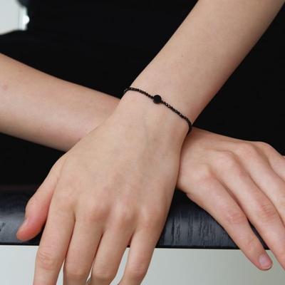 LOVE ME MONSTER Schwarzes Spinell-Armband
