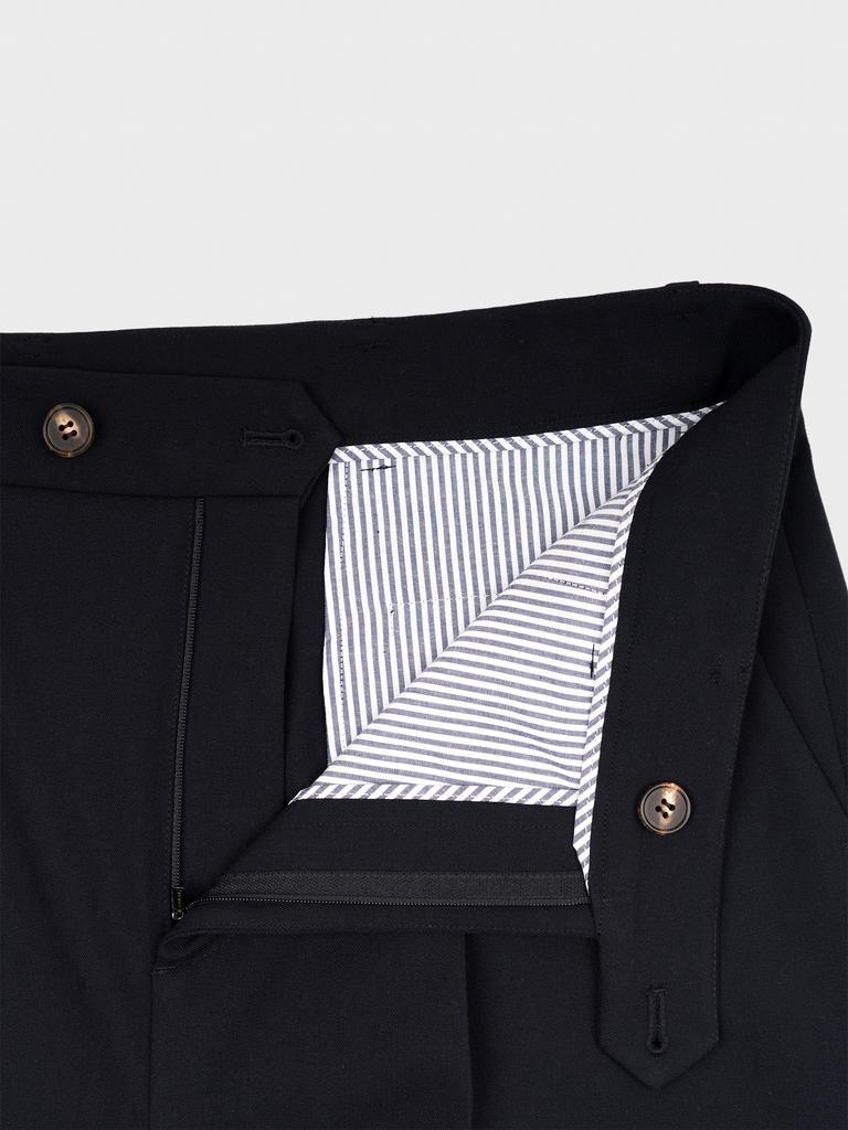 OUT OF BOUNDS Classic Pintuck Shorts