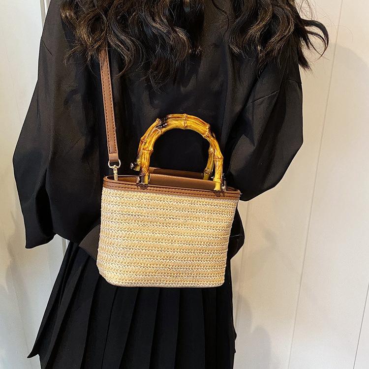 Fashion Texture Small Bag Women'S Seaside Niche Messenger Bag Woven Women'S Hand-Held Straw Bucket Bag