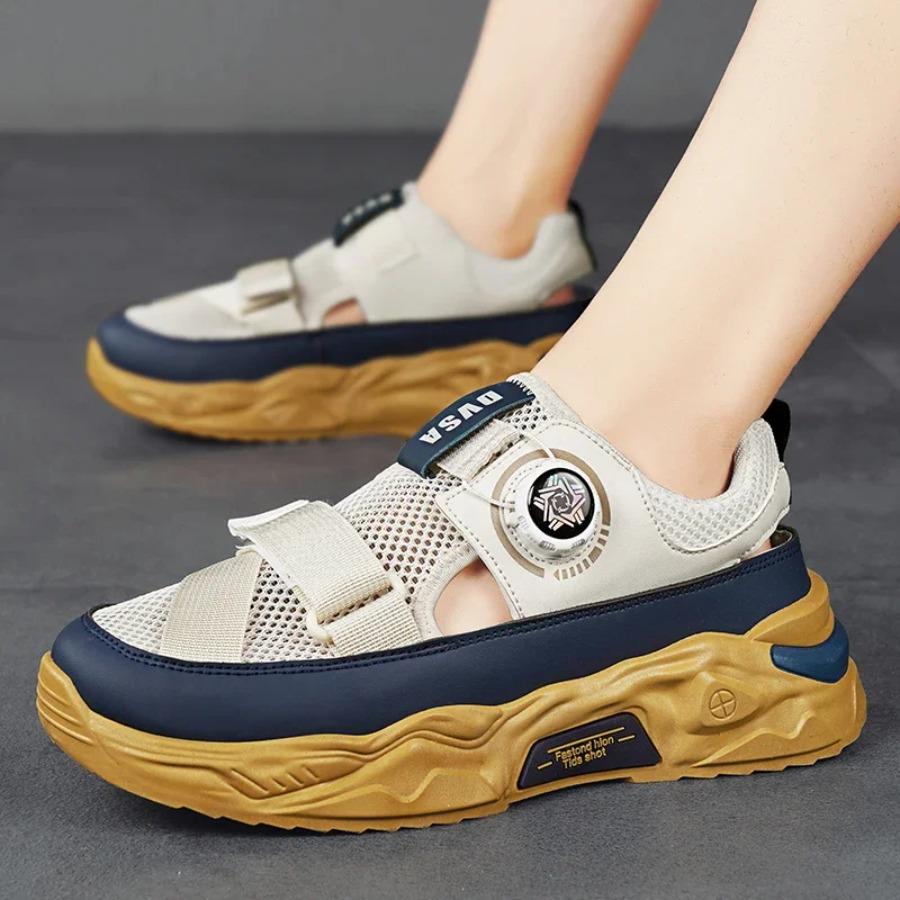 Neue Sommer Atmungsaktive Trendige Mode Lässige Anti-Rutsch Weiche Sohle Sport Freizeit Outdoor Strand Sandalen für Männer Herrenschuhe