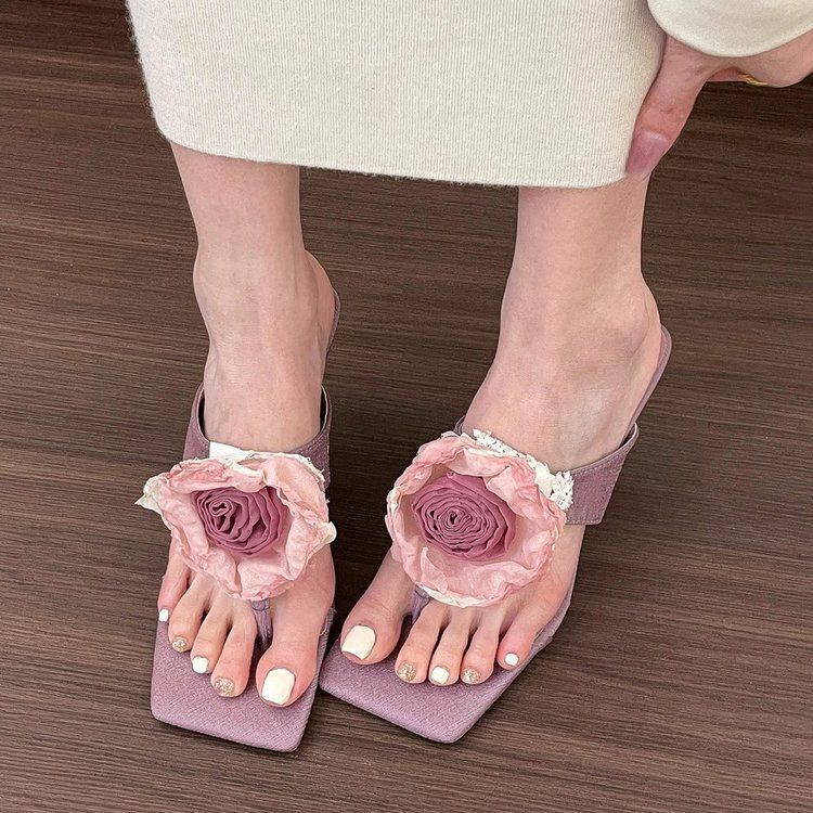 2025 Summer New Chinese Flower High Heel Versatile Sandals Women's Spring and Summer Toe Thin Heel Cool Slippers Women's Slippers