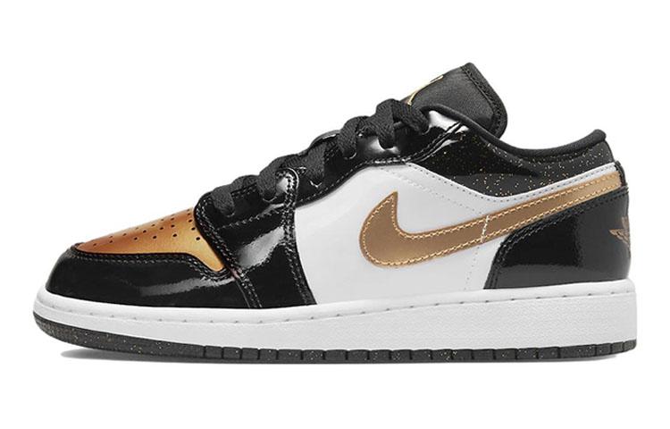 

Jordan Kids Air Jordan 1 Low SE Gold Toe Sneakers DR6970-071 38