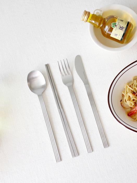

kamomekitchen pleated stainless steel cutlery 4-piece set (spoon, chopsticks, fork, knife) Glossy