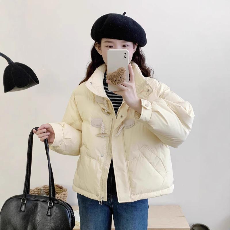 Cream Yellow Horn Buckle Down Jacket Women's Short Light and Small Design Sense White Duck Down Stand-up Collar Bread Jacket