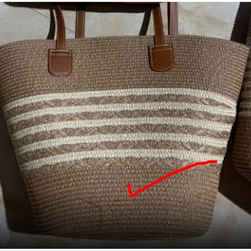 Fashion striped straw bag summer new large-capacity retro literary and artistic fan woven shoulder handbag
