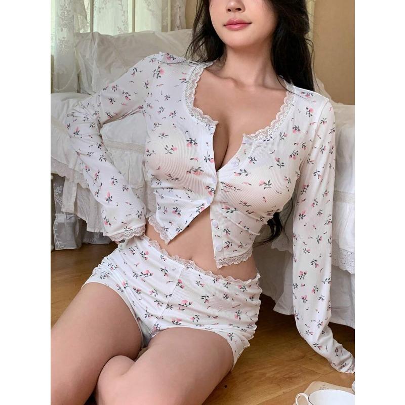 VEZFAA Women's Fashion Casual Spring Autumn Flower Pattern Print Long Sleeve V-Neck Trousers Pants Suits
