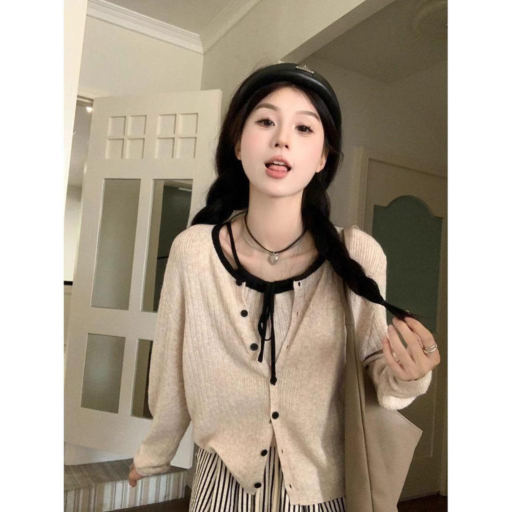 Korean Style Autumn Two-Piece Set: Color Block Cardigan & Tie-Up Camisole Vest