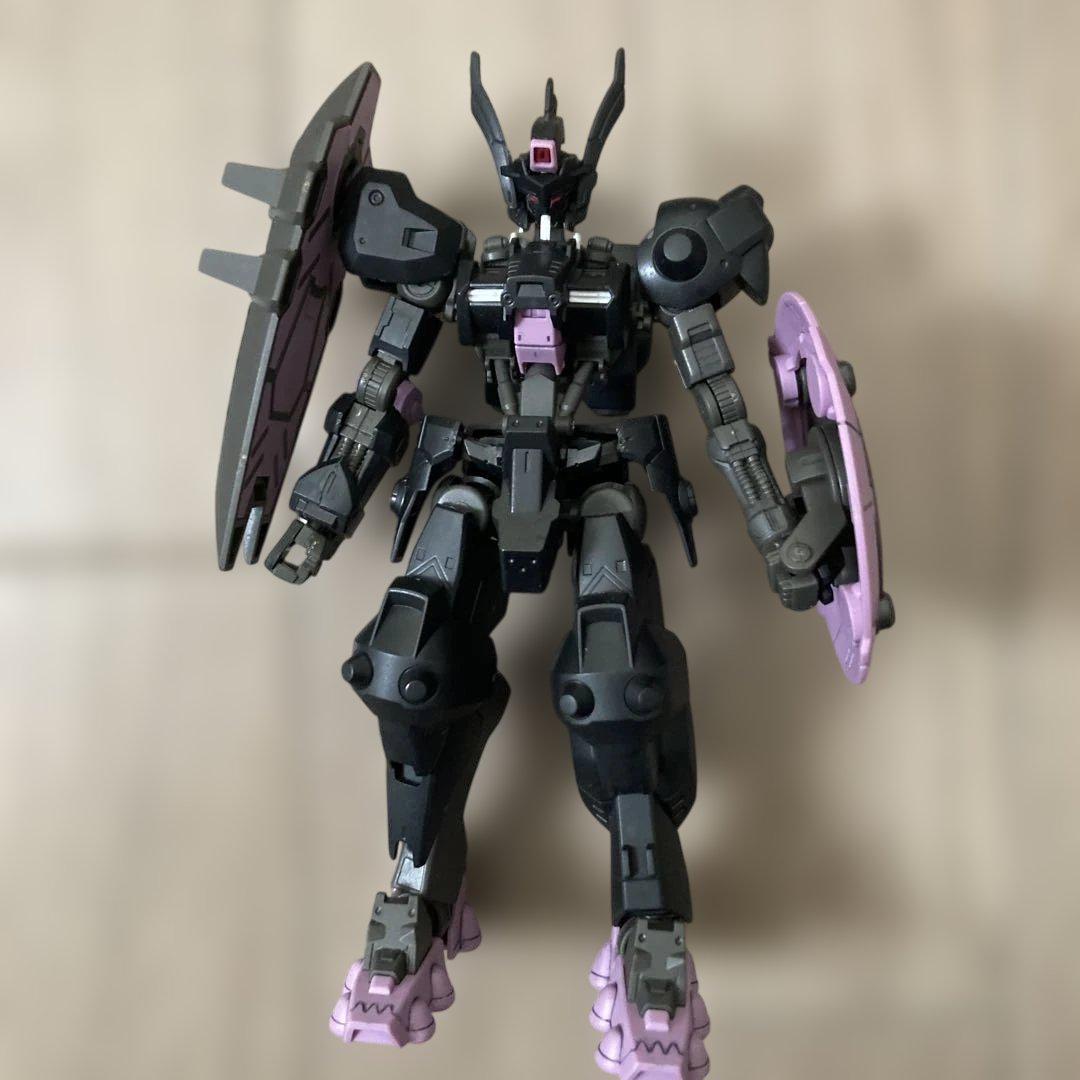 

[USED] HG Gundam Uval inked with top coat