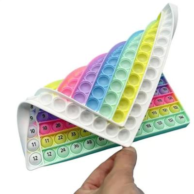 Jucării pentru învățare și dezvoltare – Jucării de matematică