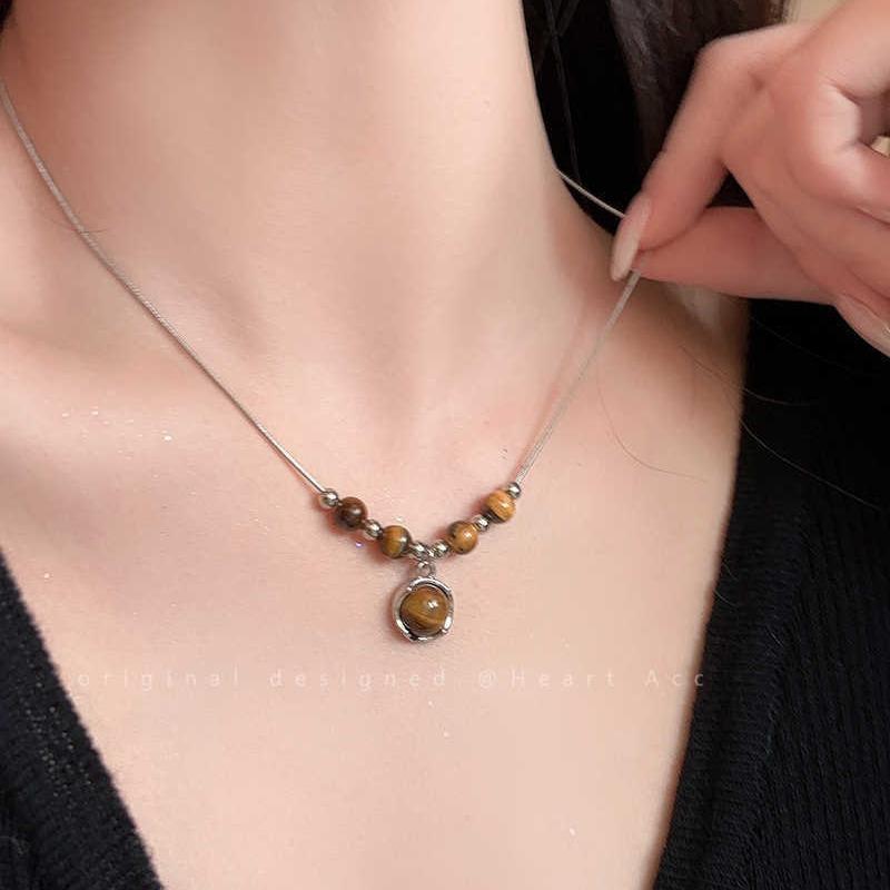Vintage Leather Tiger's Eye Necklace - Women's Chinese Style Layered Necklace, Versatile Elegant Choker