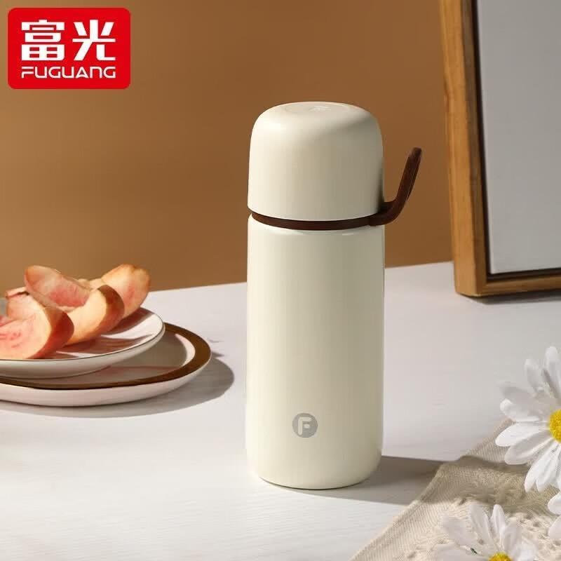 FUGUANG Aesthetic Large Capacity Insulated Water Bottle for Women